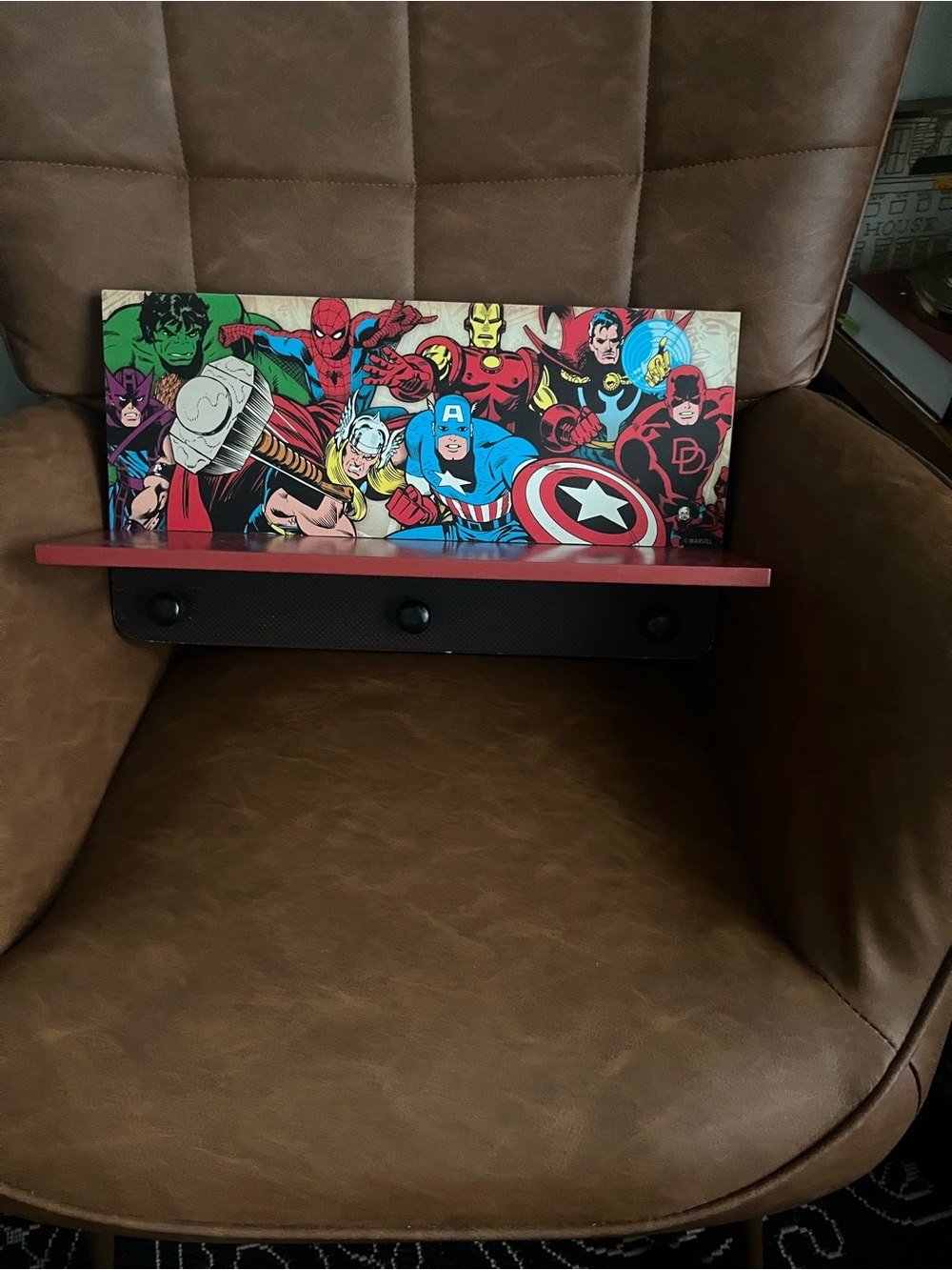 Marvel Multi-Superhero Wall Shelf - Red Accents